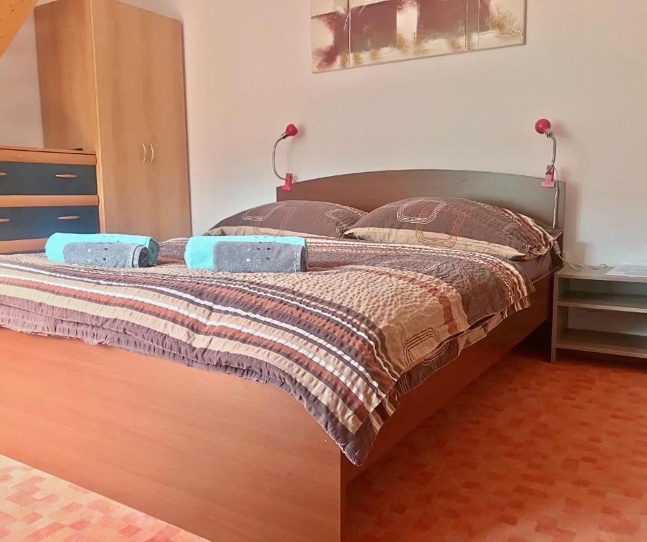 Apartmama Lipová Exterior foto
